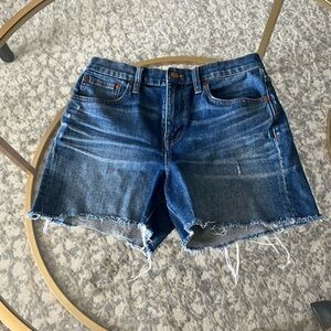EUC Madewell Women's High Rise Denim Shorts in Glenoaks Wash, Size 25